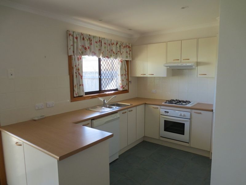 9 Fenston Place, Gilmore ACT 2905