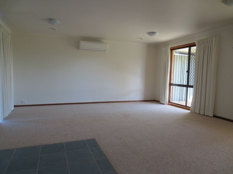 9 Fenston Place, Gilmore ACT 2905