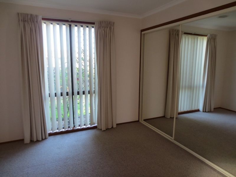 9 Fenston Place, Gilmore ACT 2905