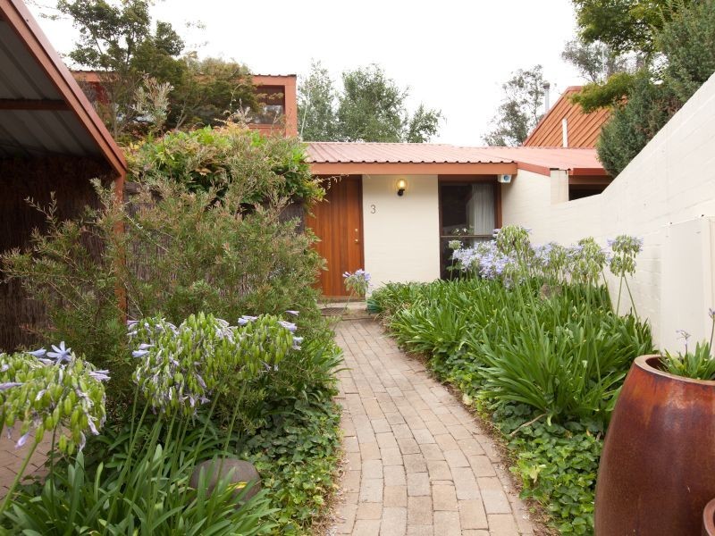 3/37 Pinkerton Circuit, Kambah ACT 2902