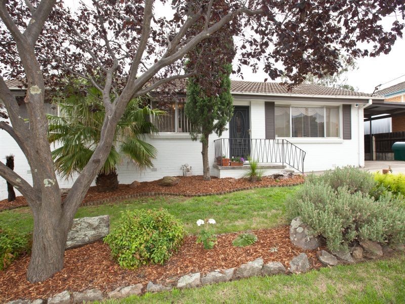 56 Elizabeth Crescent, Queanbeyan NSW 2620