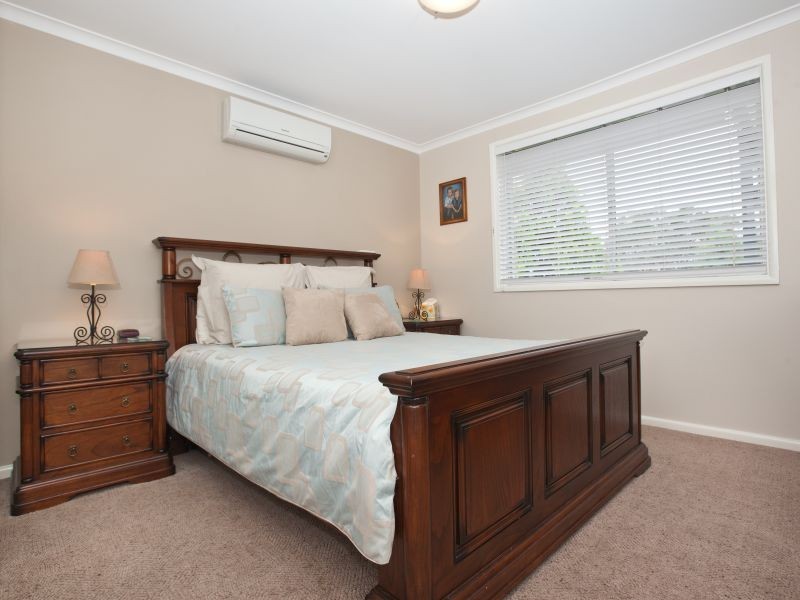 56 Elizabeth Crescent, Queanbeyan NSW 2620