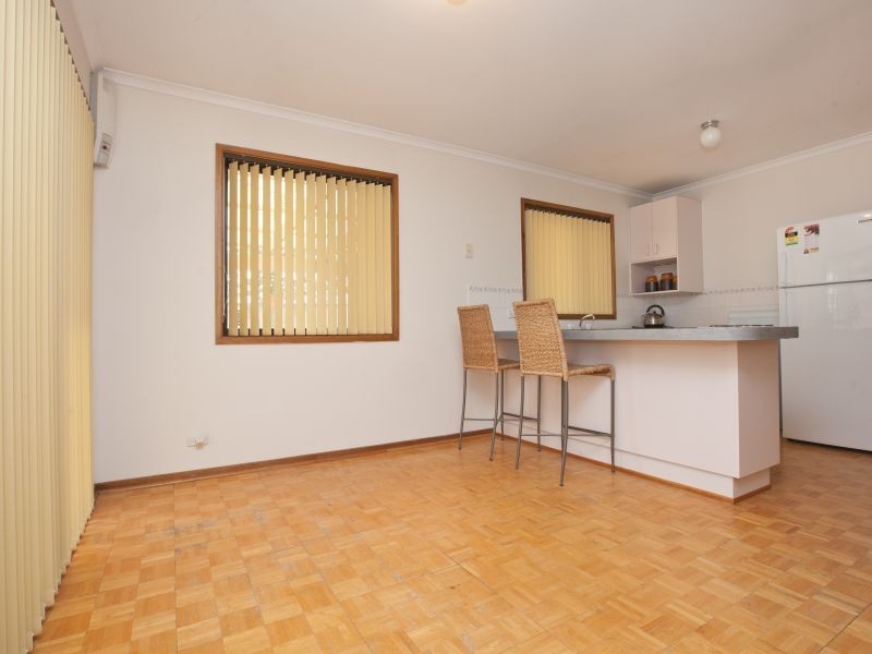 2 White Place, Banks ACT 2906