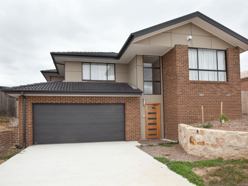 13 Marcus Faunce Street, Macgregor ACT 2615