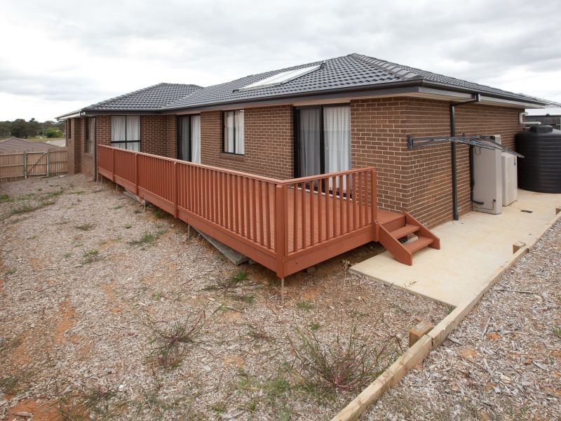 13 Marcus Faunce Street, Macgregor ACT 2615