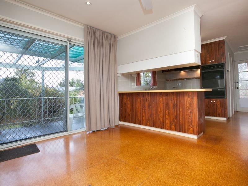 1 Glyde Place, Kambah ACT 2902