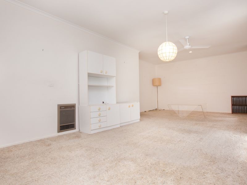 1 Glyde Place, Kambah ACT 2902