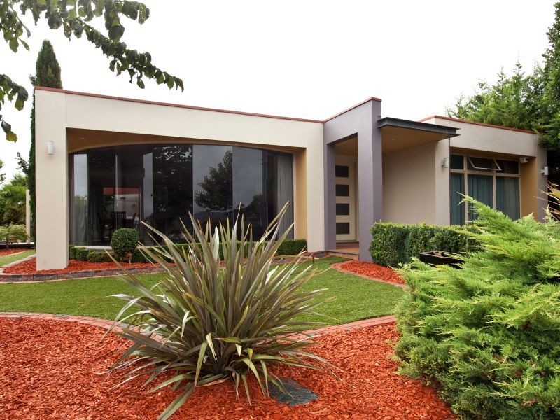 2 Rollins Place, Gordon ACT 2906