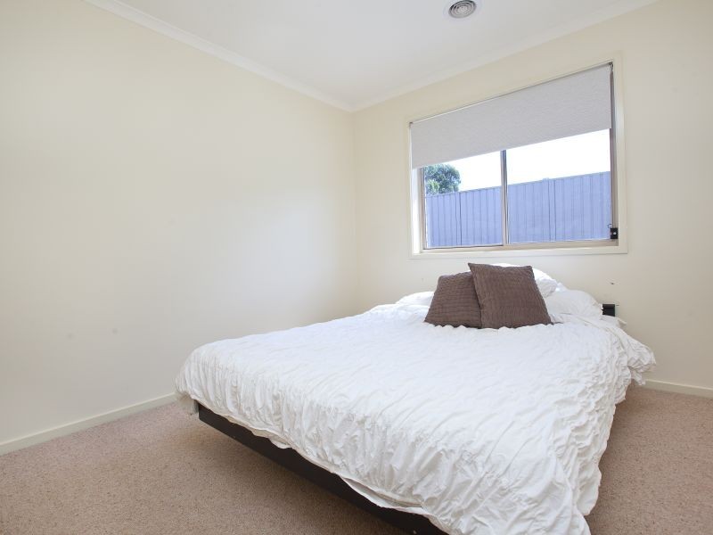 23 Dora Street, Jerrabomberra NSW 2619