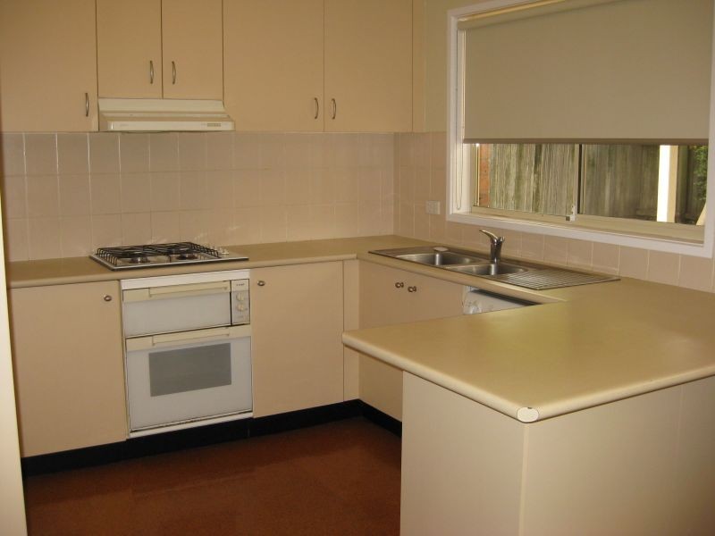 10/16 Stace Place, Gordon ACT 2906