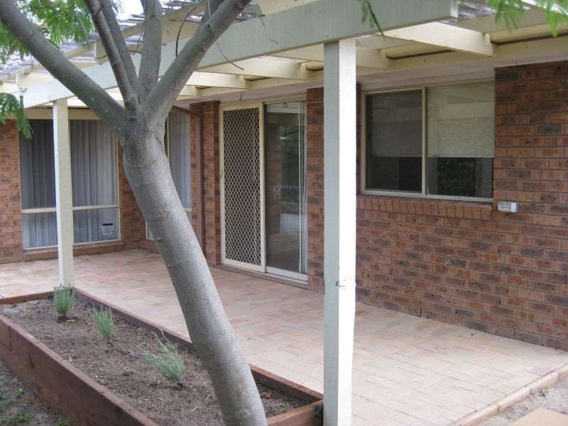 10/16 Stace Place, Gordon ACT 2906