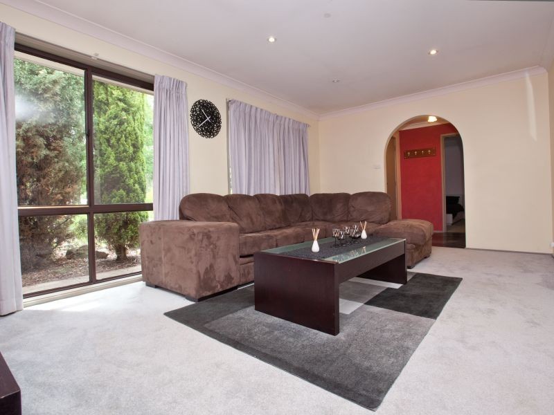 32 Abercorn Crescent, Isabella Plains ACT 2905