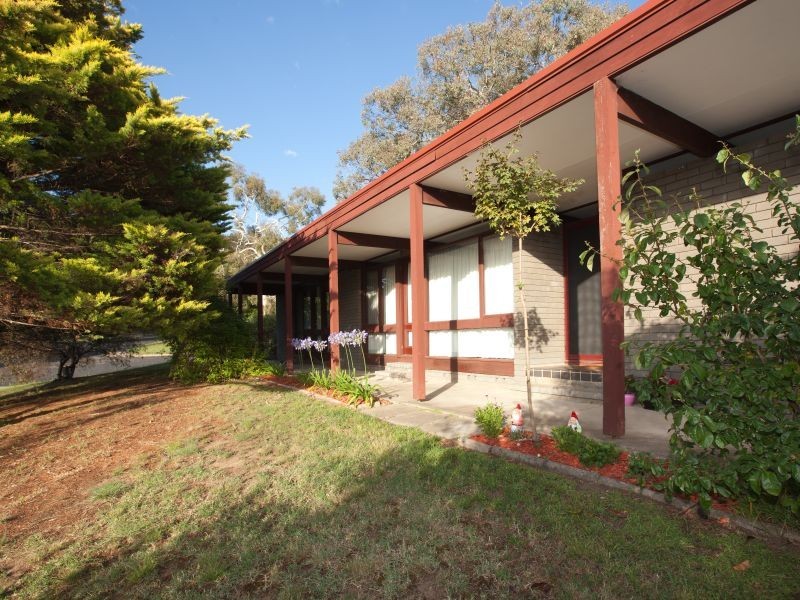 2 Whitham Place, Pearce ACT 2607