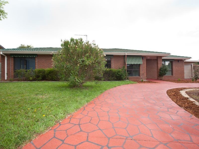4 Gosman Close, Oxley ACT 2903