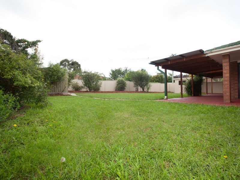 4 Gosman Close, Oxley ACT 2903