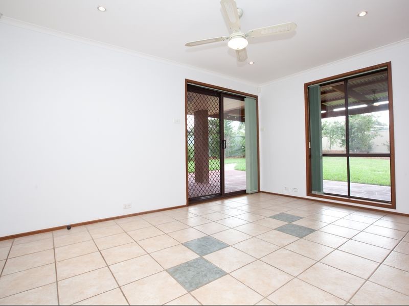 4 Gosman Close, Oxley ACT 2903