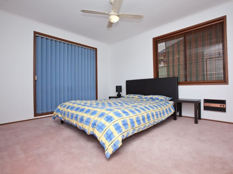 4 Gosman Close, Oxley ACT 2903