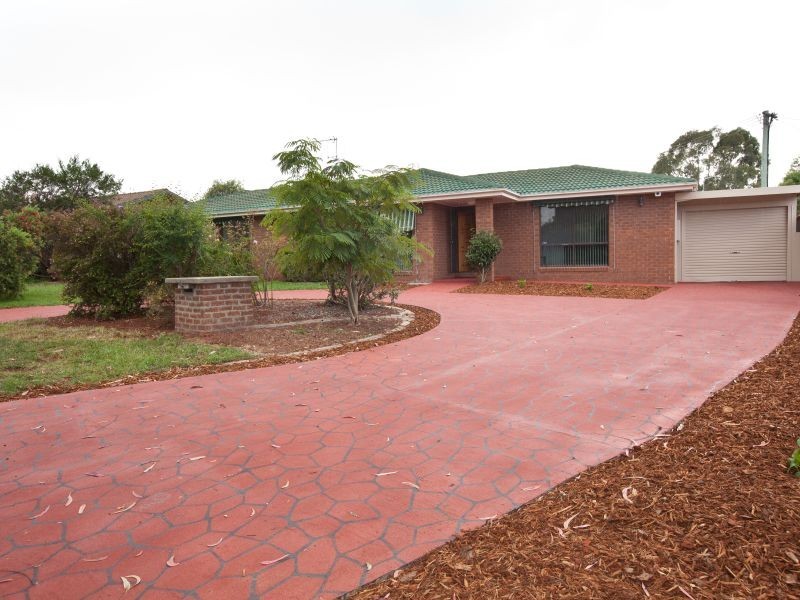 4 Gosman Close, Oxley ACT 2903