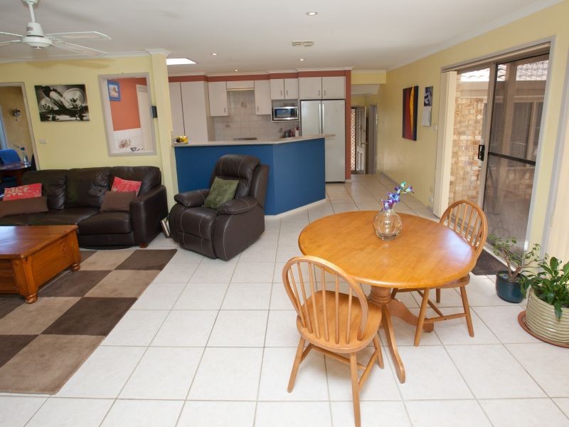 10 Menzies Court, Banks ACT 2906