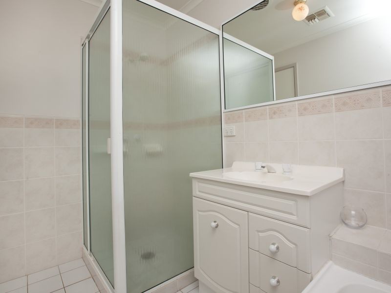 10 Menzies Court, Banks ACT 2906