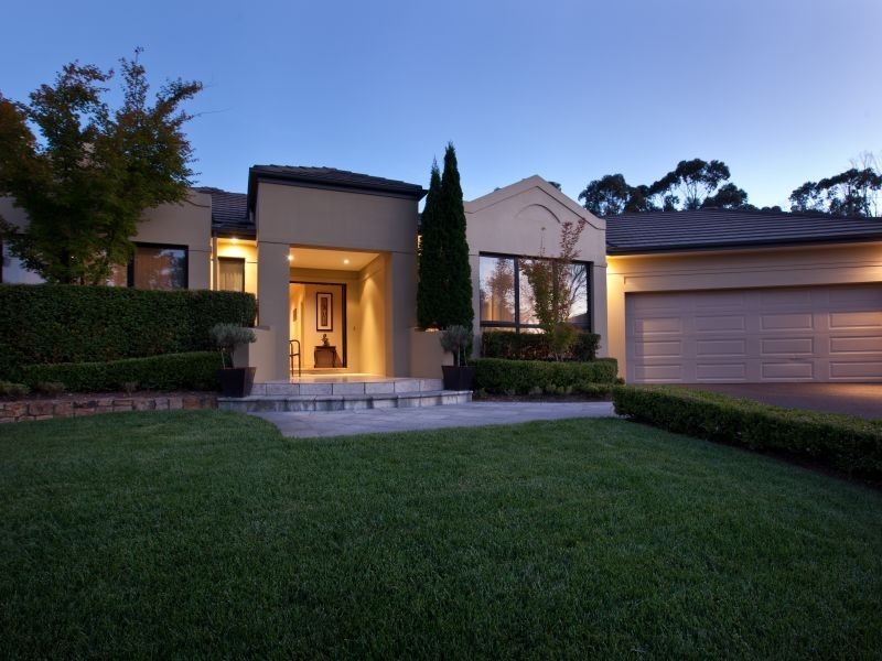 38 Lynch Street, Hughes ACT 2605