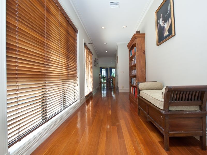 38 Lynch Street, Hughes ACT 2605