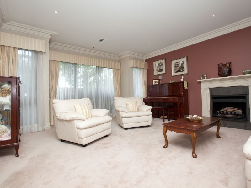 38 Lynch Street, Hughes ACT 2605