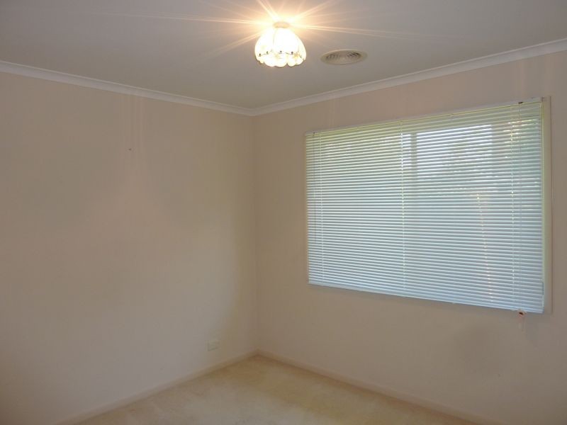 94 Charterisville Avenue, Conder ACT 2906