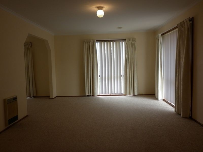 54 Downard Street, Calwell ACT 2905