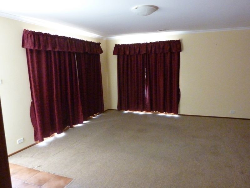 34 Dixson Circuit, Conder ACT 2906