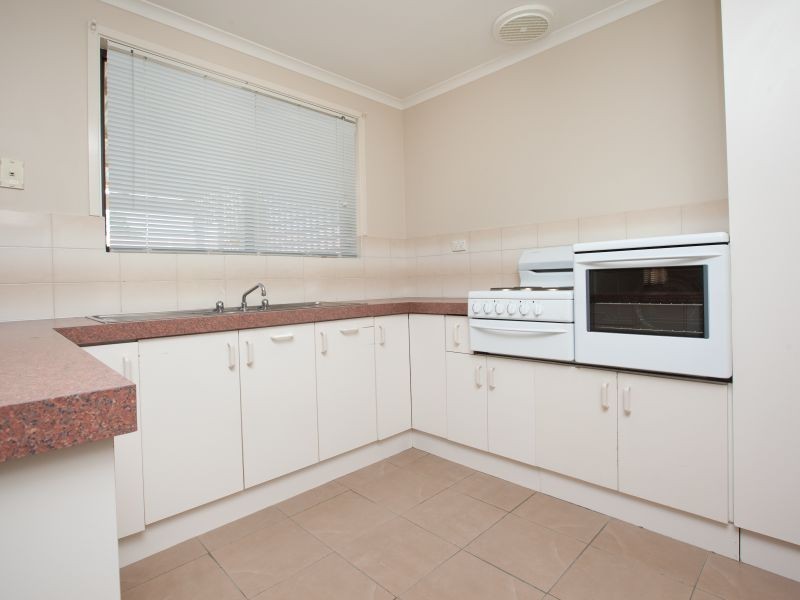 1/8 Helen Mayo Crescent, Bonython ACT 2905