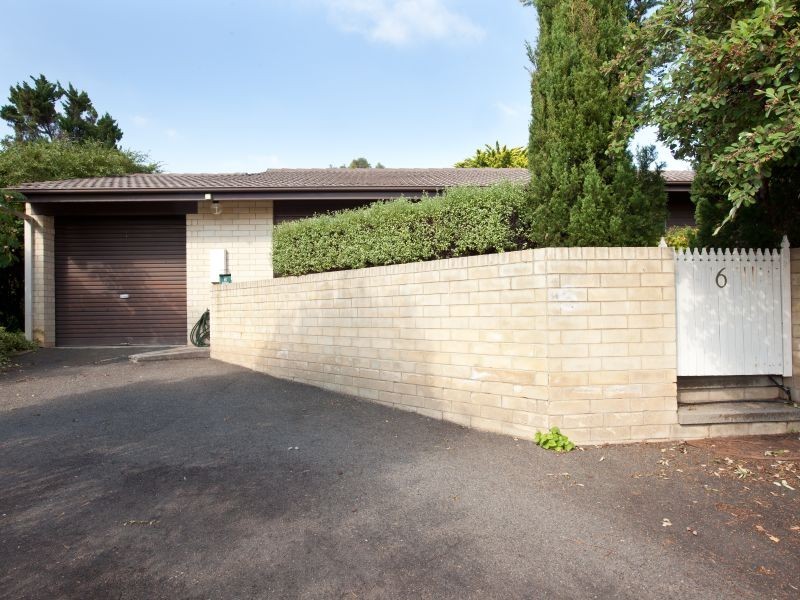 6/4 Hodgson Place, Pearce ACT 2607