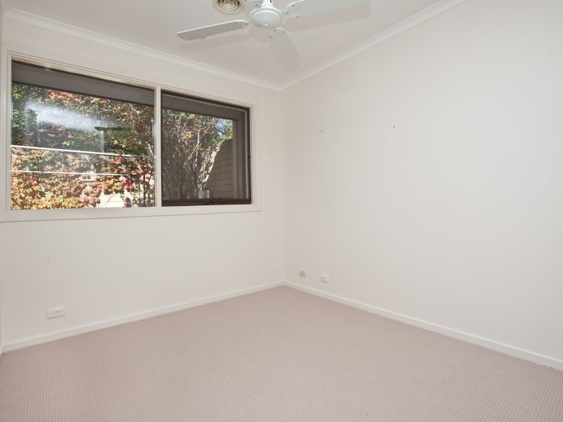 6/4 Hodgson Place, Pearce ACT 2607
