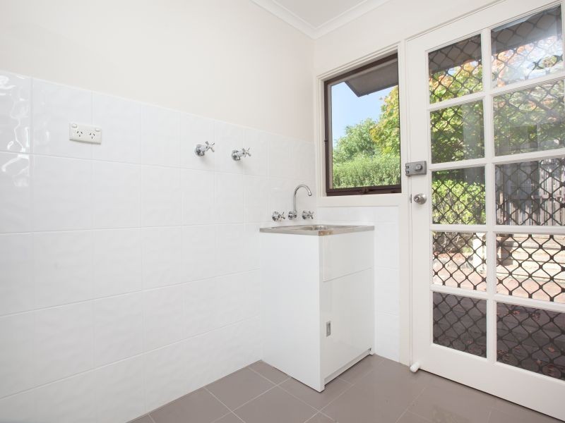 6/4 Hodgson Place, Pearce ACT 2607