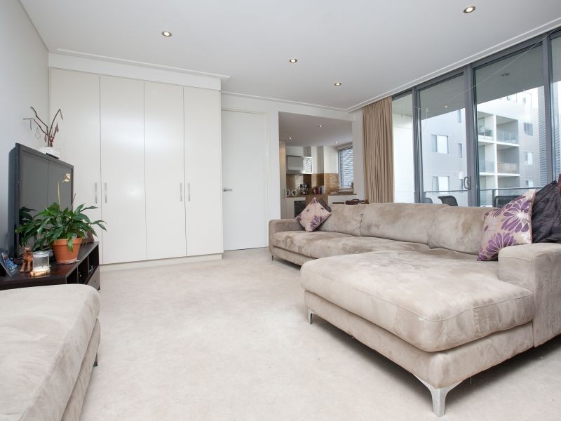 158/15 Coranderrk Street ‘Glebe Park’, Reid ACT 2612