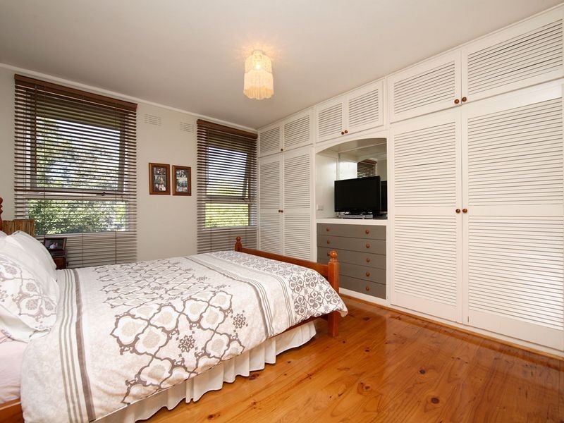 16 Howard Street, Torrens ACT 2607