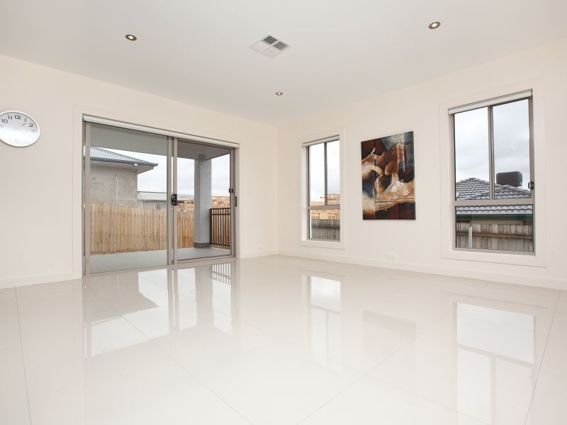 18 Jimmy Clements Crescent, Bonner ACT 2914