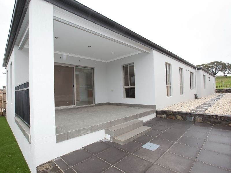 18 Jimmy Clements Crescent, Bonner ACT 2914