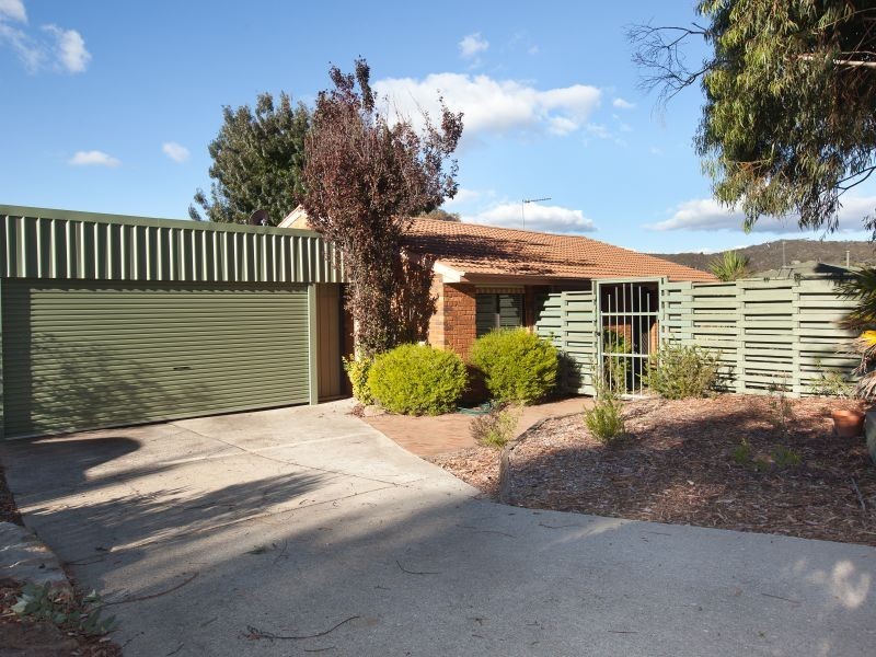 30 Enid Lorimer Circuit, Chisholm ACT 2905