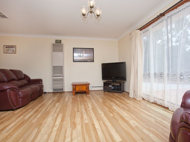 85 Freda Gibson Circuit, Theodore ACT 2905