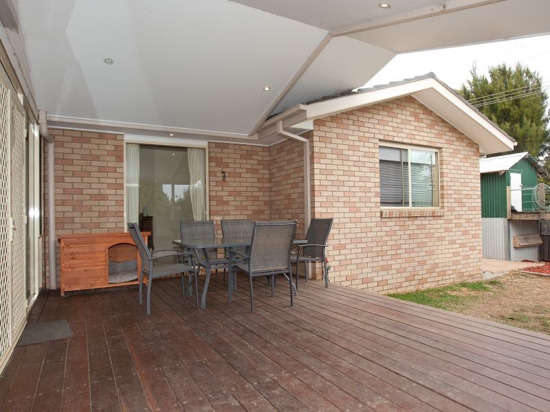 85 Freda Gibson Circuit, Theodore ACT 2905