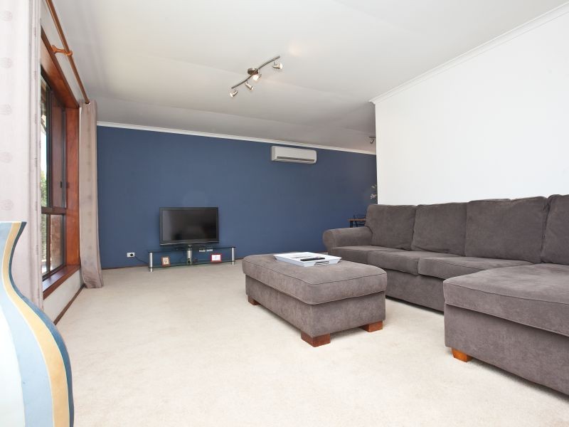 61 Emily Bulcock Crescent, Gilmore ACT 2905