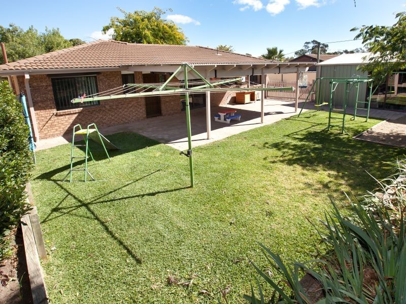 61 Emily Bulcock Crescent, Gilmore ACT 2905