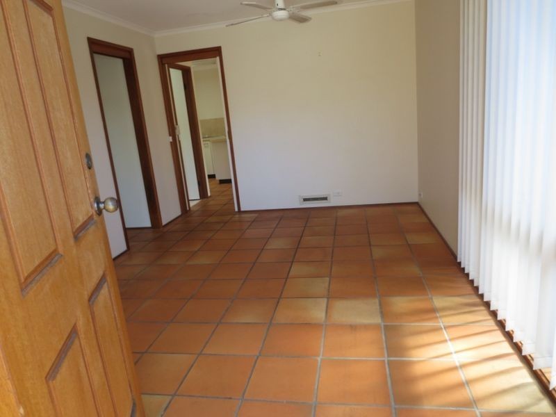 9/6 Beazley Crescent, Calwell ACT 2905