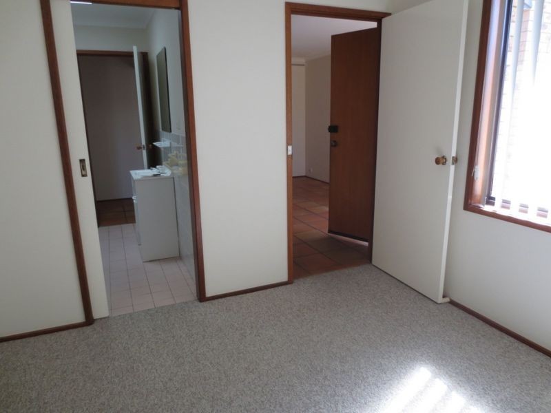 9/6 Beazley Crescent, Calwell ACT 2905