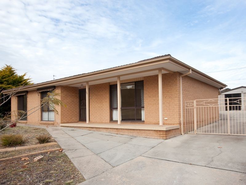 22 Downard Street, Calwell ACT 2905
