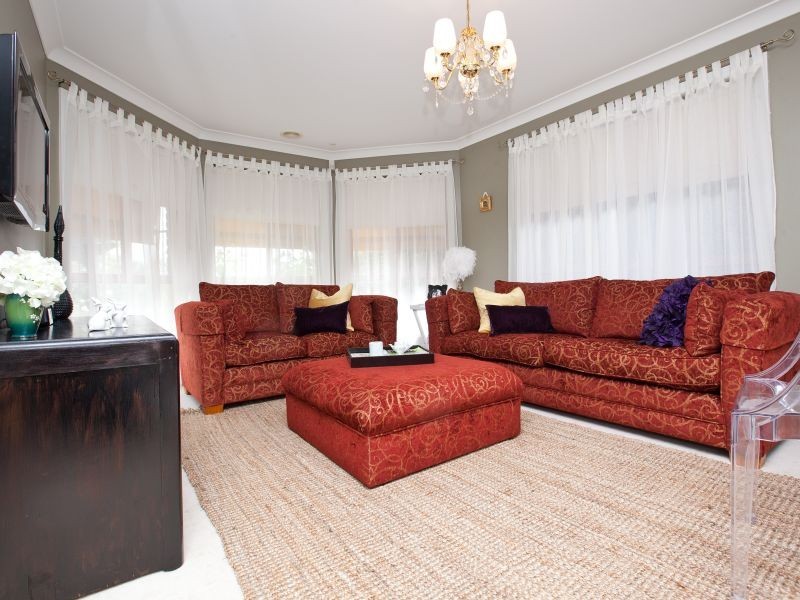 10 Whiteley Street, Conder ACT 2906