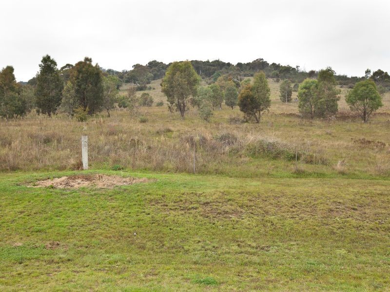 10 Whiteley Street, Conder ACT 2906
