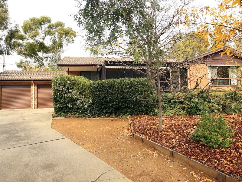5 Mirams Place, Wanniassa ACT 2903