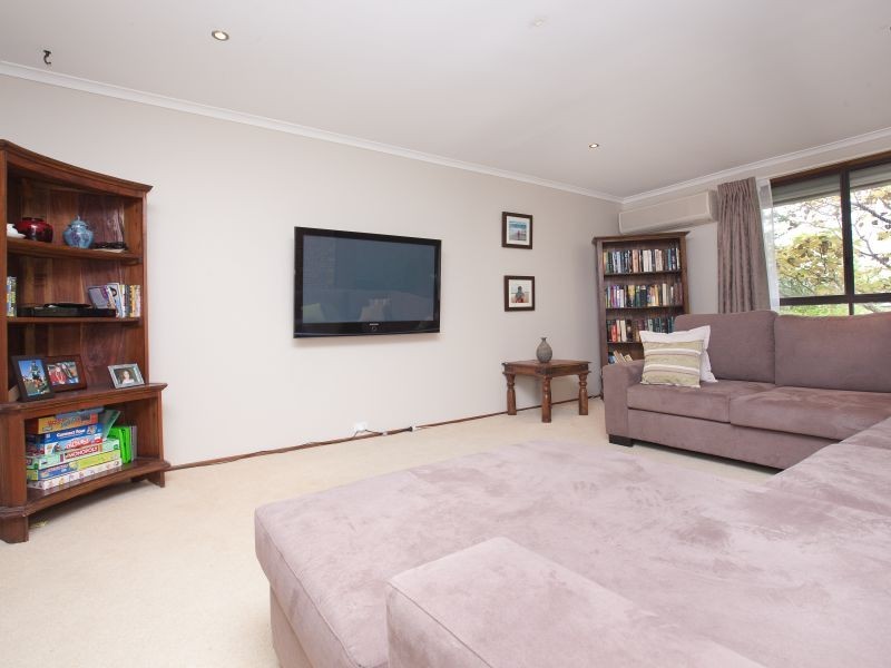5 Mirams Place, Wanniassa ACT 2903